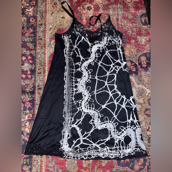 Dahlia drive negligee - Picture 3 of 3